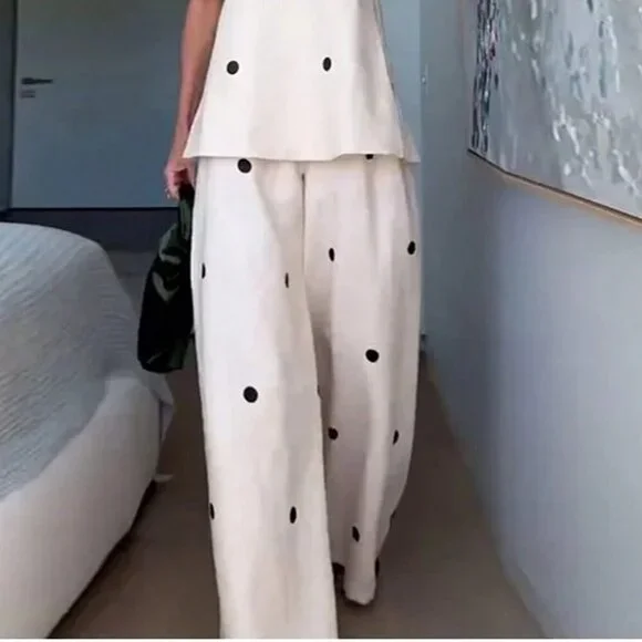 Elegant 2 piece polka dot tube top and wide legged coord set